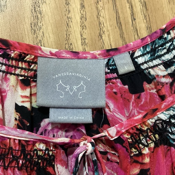 Vanessa Virginia Captured Rose Silk Blouse Size Small - Picture 7 of 10